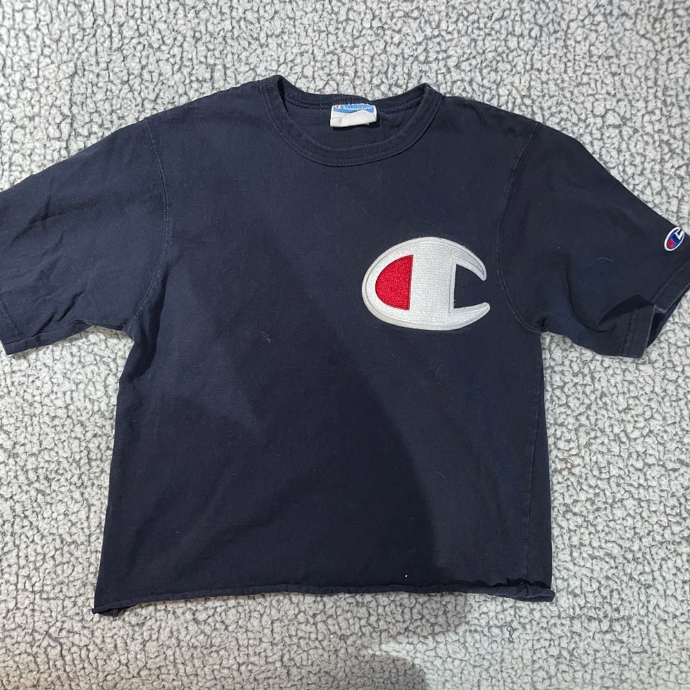 Navy blue champion t shirt